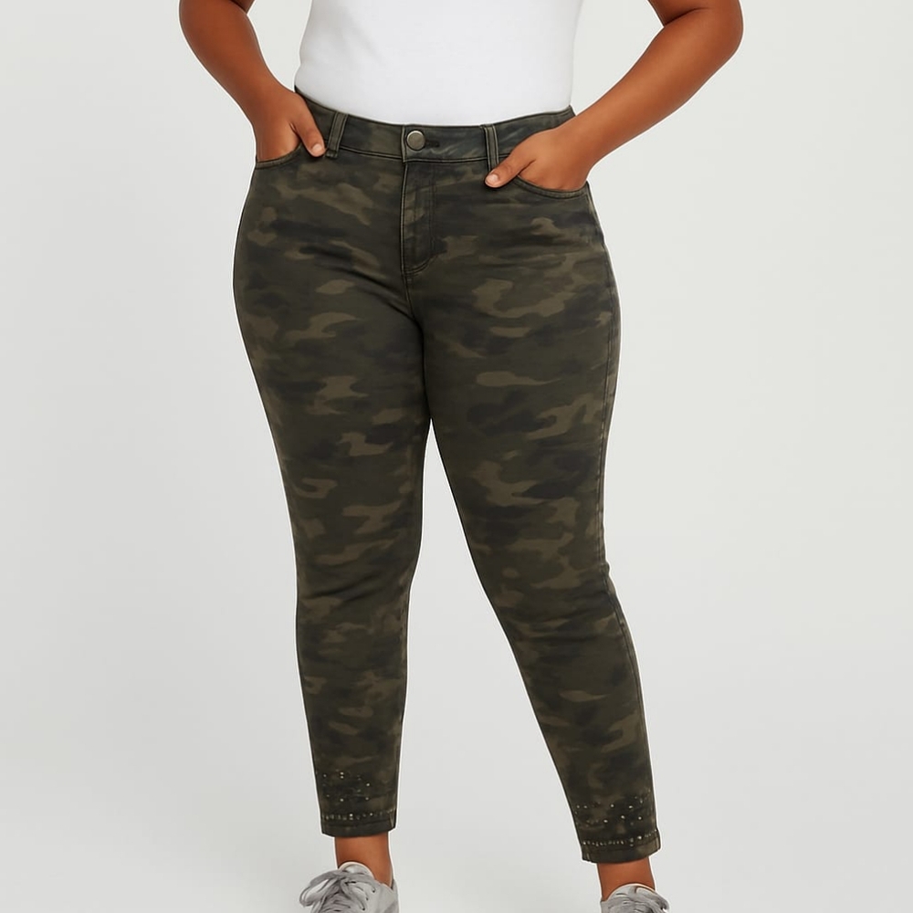 Lane Bryant Green Casual  Camouflage /Military  Gray  pants Size 12P